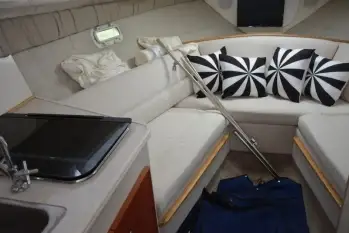 Sprzedam łódź motorową bayliner 2655 CIERRA - zdjęcie 6